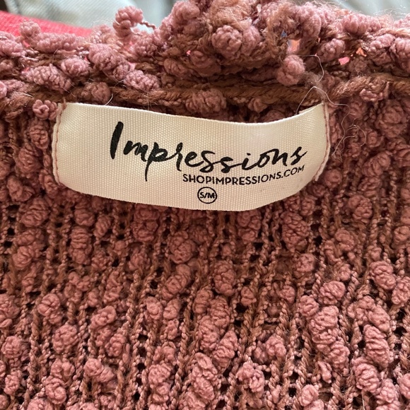 MAKE AN OFFER! Women's Impressions S/M Boucle Style Pullover - Picture 2 of 5